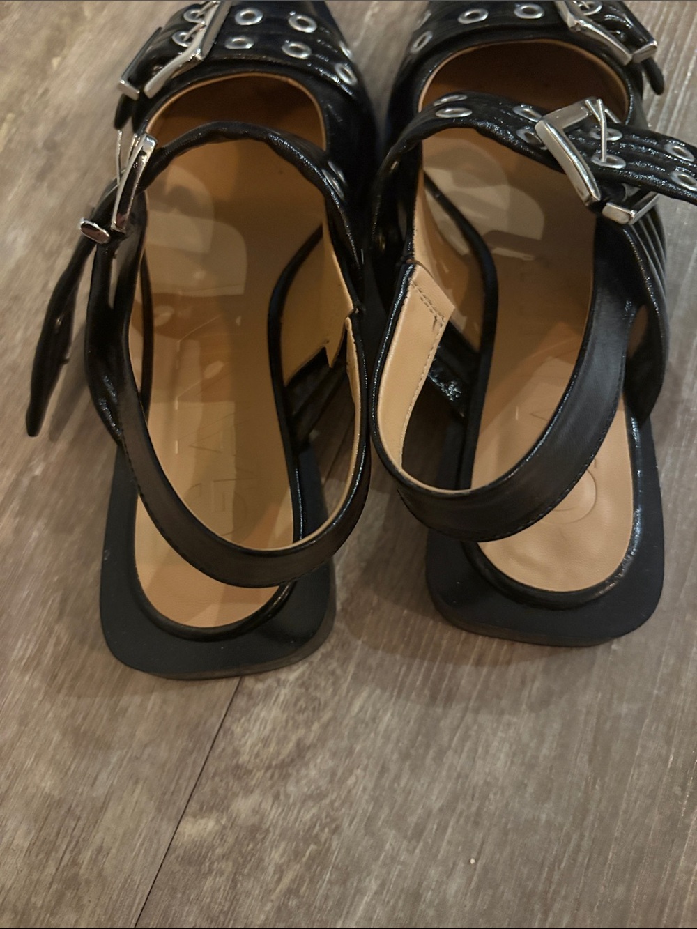 Ganni Black Buckle Ballerina Flats Vegan Leather - Picture 3 of 7